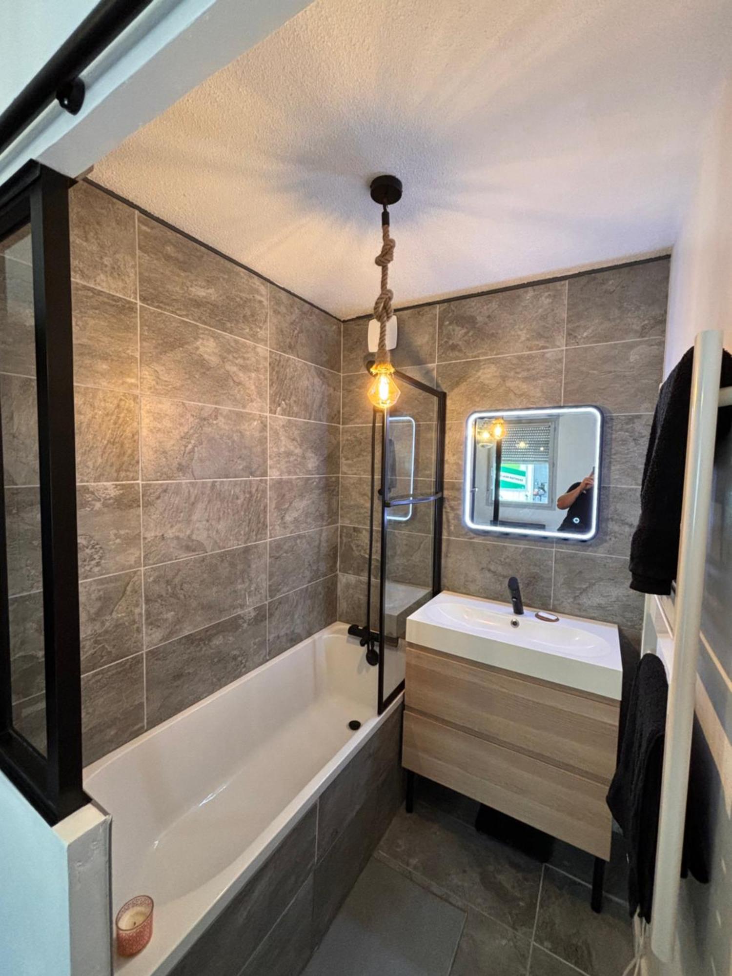 Charmant Appartement Тулуза Екстериор снимка