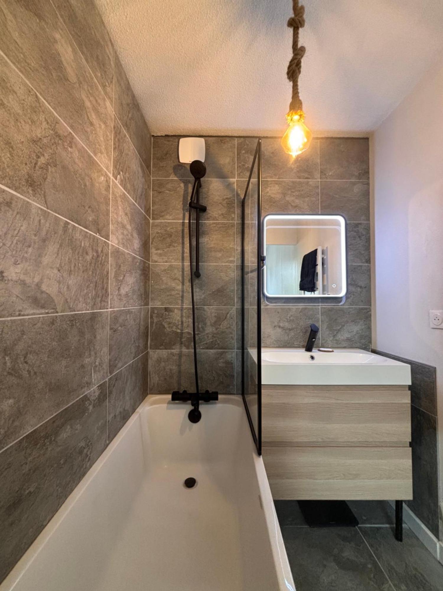 Charmant Appartement Тулуза Екстериор снимка